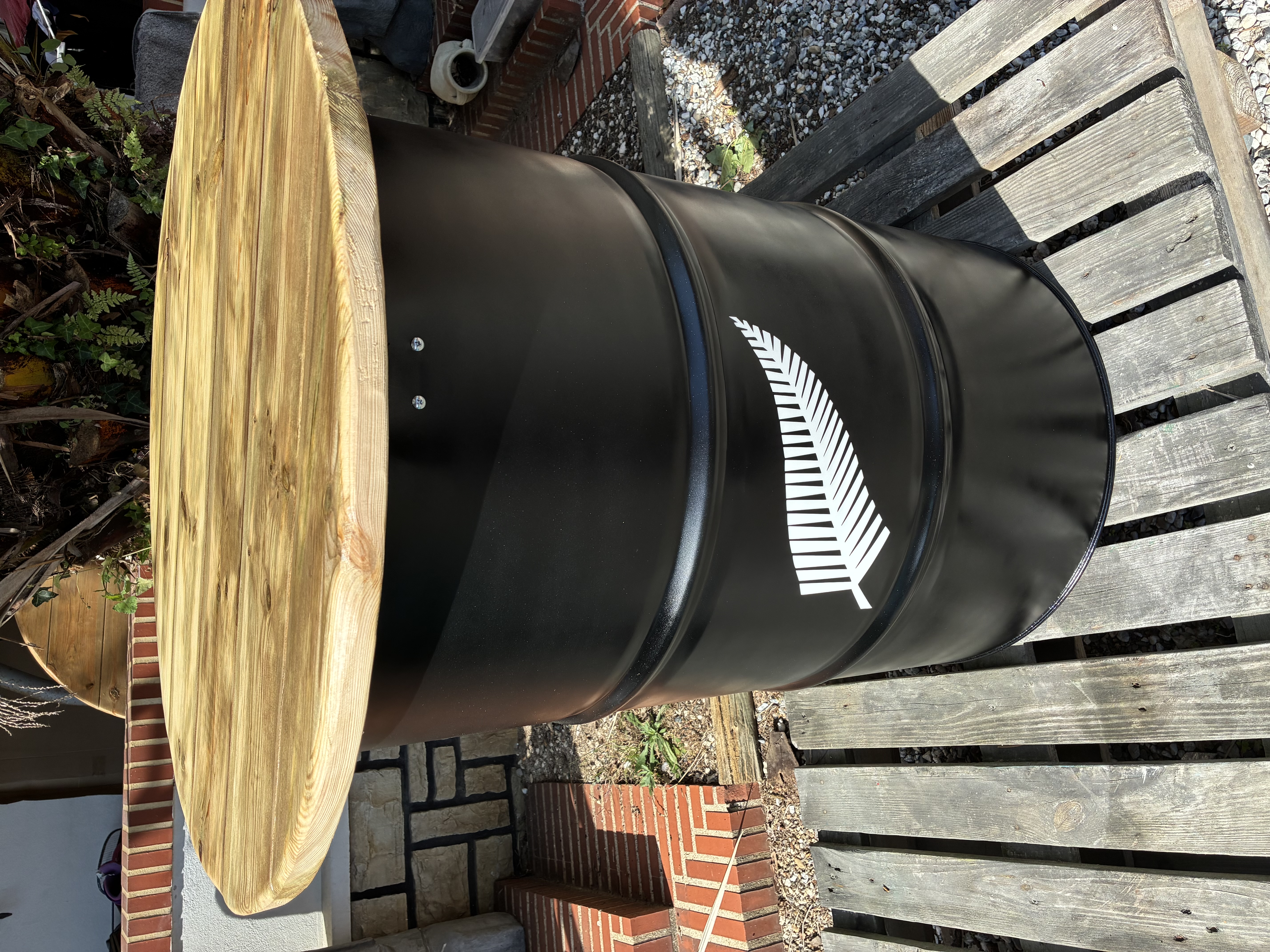 Mange debout all blacks plateau 80cm